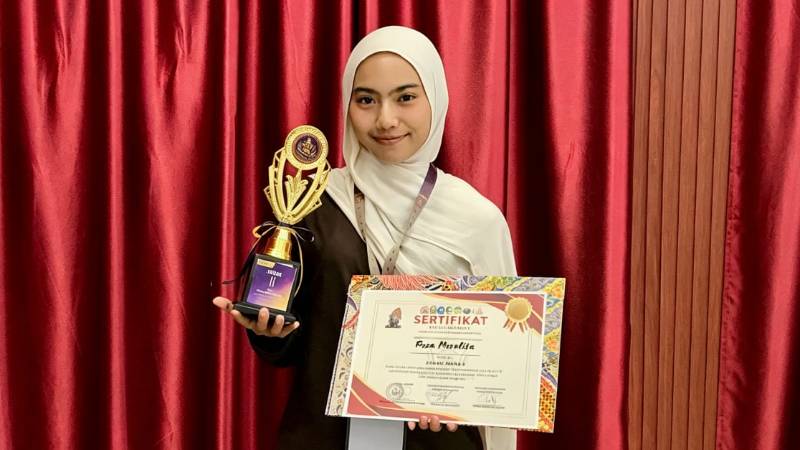 Torehkan Prestasi Literasi, Reza Merolita Raih Juara 2 Lomba Insya’ di SIMBA XIII Bengkulu